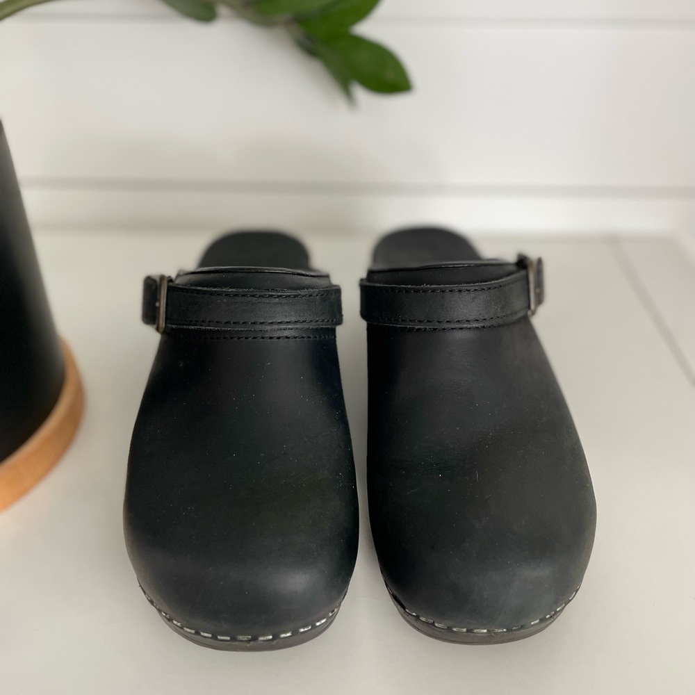 Dansko Open-Back Clog With A Convertible Heel Str… - image 3